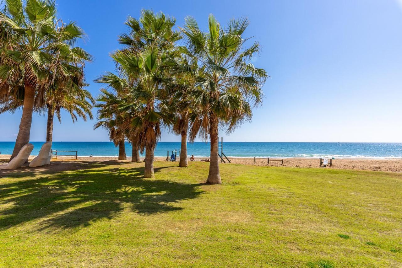 Maritimo Fuengirola - Beach Apartment First Line Экстерьер фото